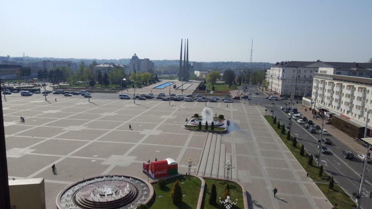 Apartments On Ploschad Pobedi Moskovsky Prospekt 8 维捷布斯克 外观 照片